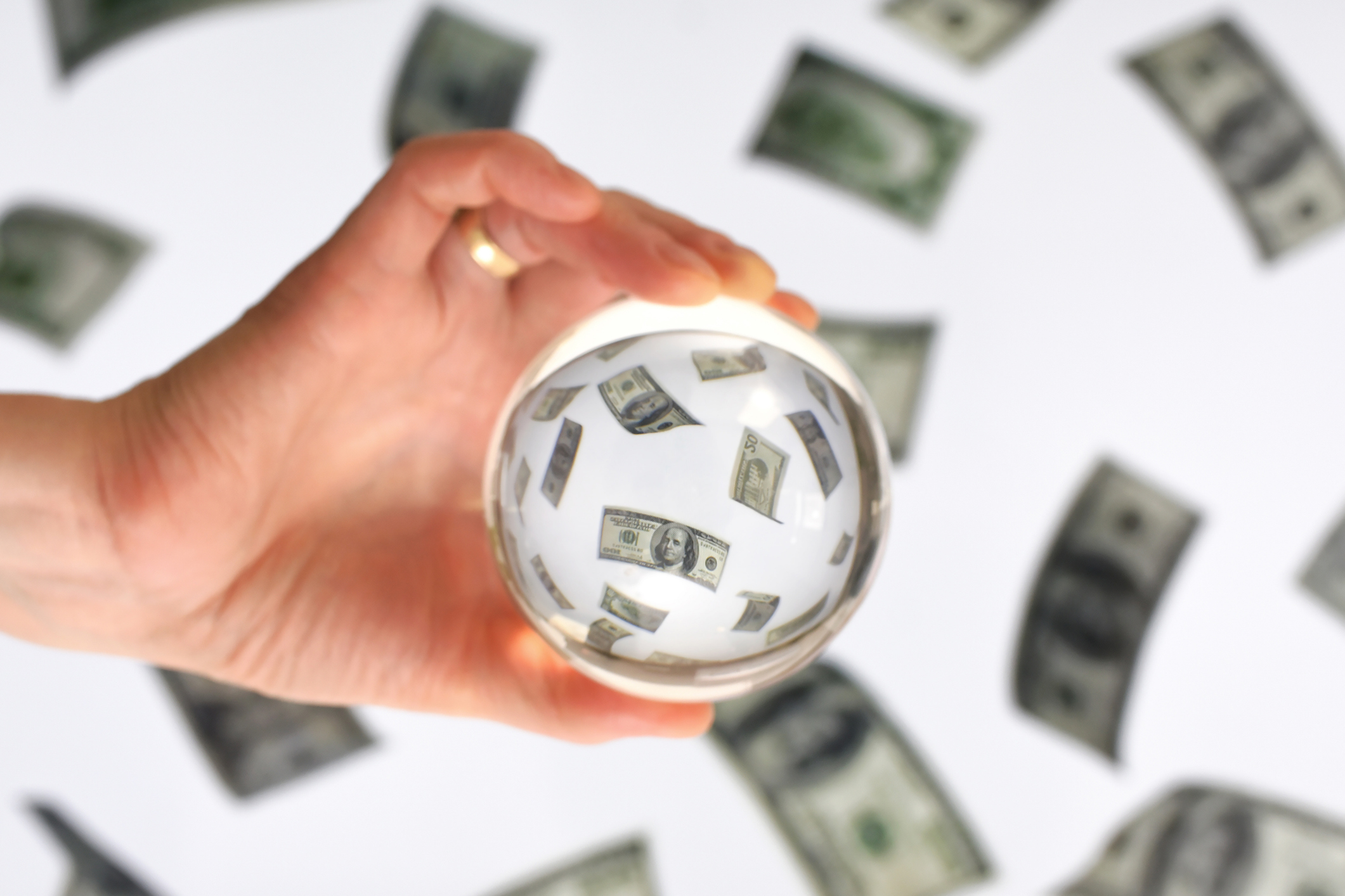 Show and Tell: New State Salary Disclosure Laws Go into Effect